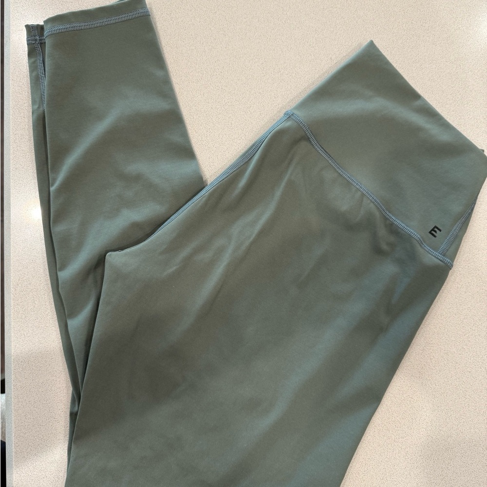 Everlane Green High-Waisted Leggings